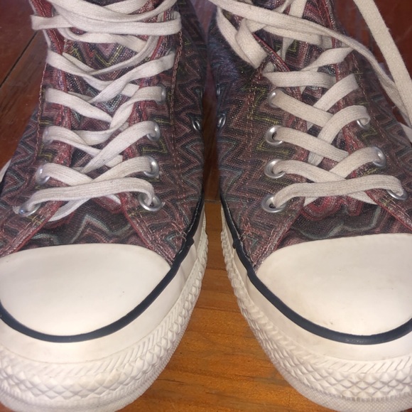 High top converse - Picture 2 of 2